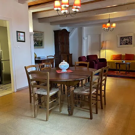 아파트 La Cour Zaepffel *